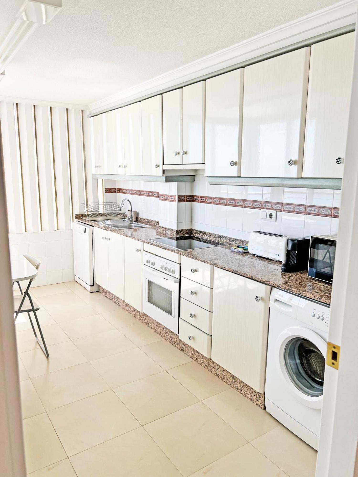 Oasis Frente Al Mar. Parking Gratis Apartment El Campello Exterior photo
